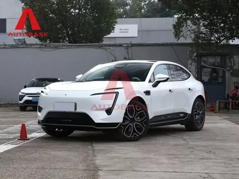 AVATR 11 ist ein Fahrzeug, das Intelligenz und Luxus kombiniert